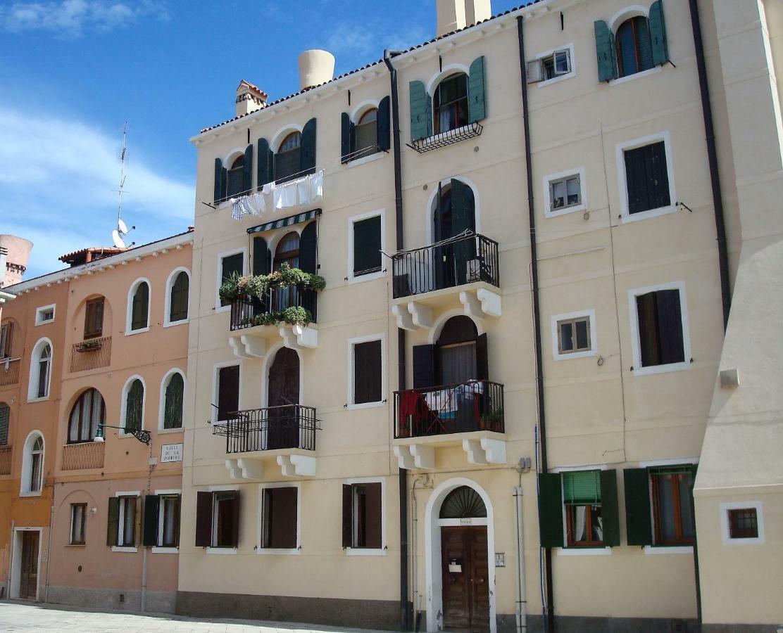 Apartment Ca' Petrona Venesia Bagian luar foto