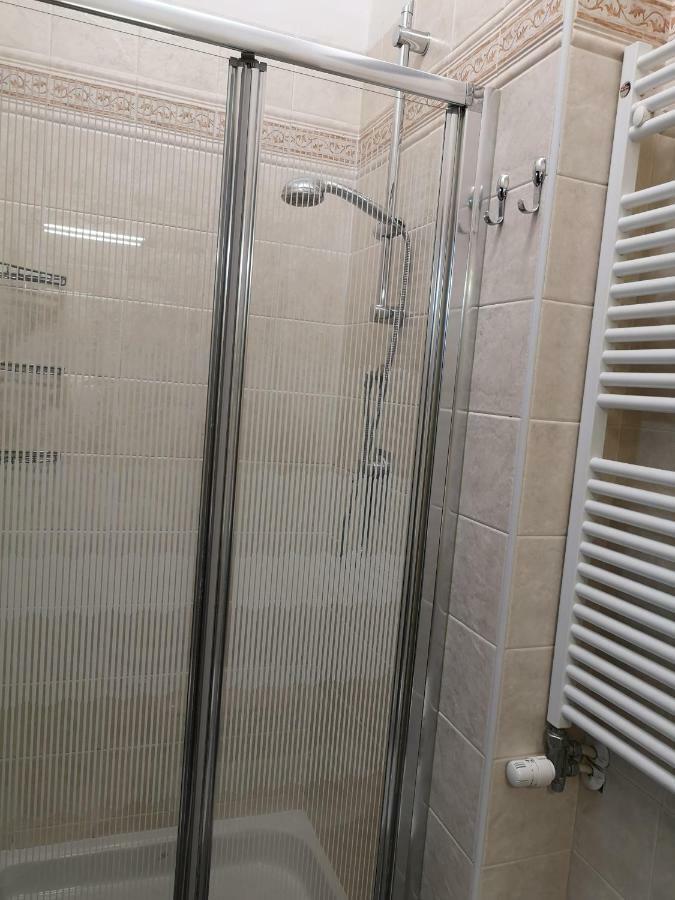 Apartment Ca' Petrona Venesia Bagian luar foto